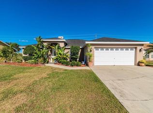 3759 Sandhill Crane Dr, Lakeland, FL 33811