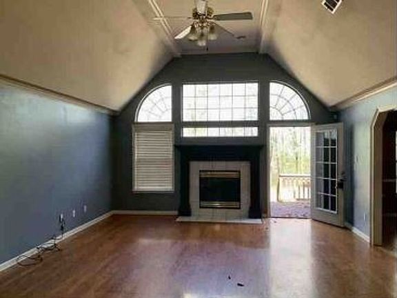 Additional Living Room