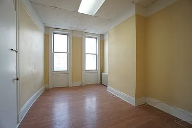 Rented by Rennit Inc.