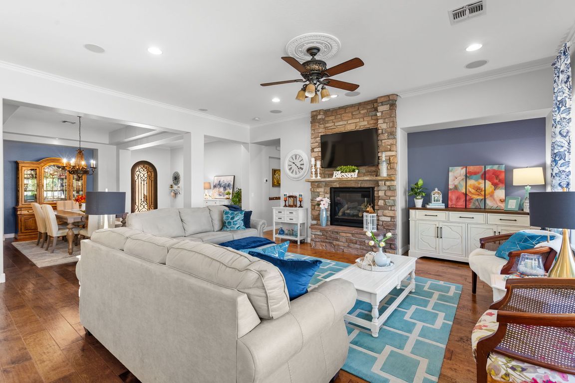 next background image