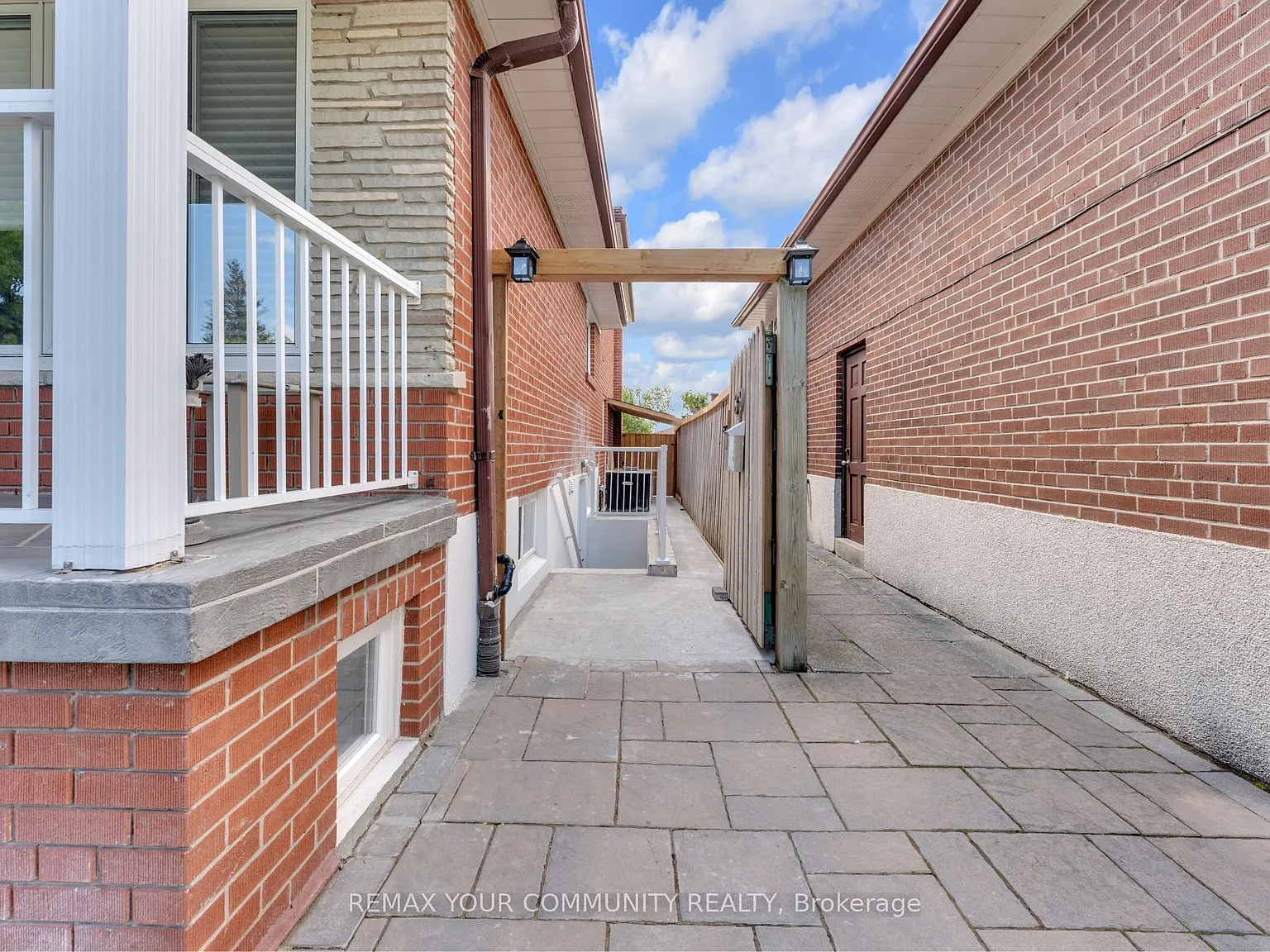 2 bed, $2,200 — Photo 3