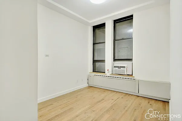 Rented by City Connections Realty | media 6