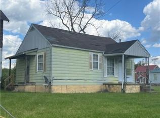 100 Elm St, Dunbar, WV 25064