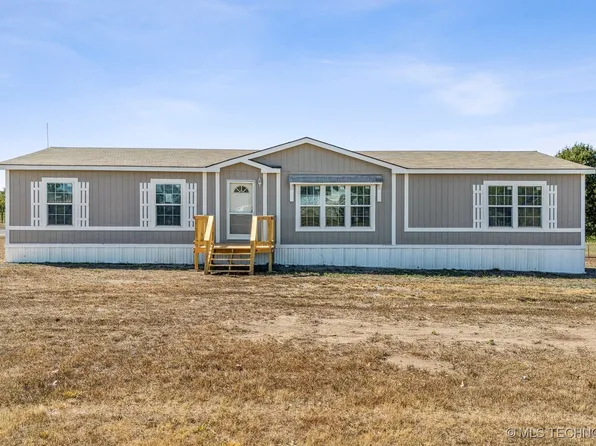14530 S Prairie Meadows St, Claremore, OK 74017
