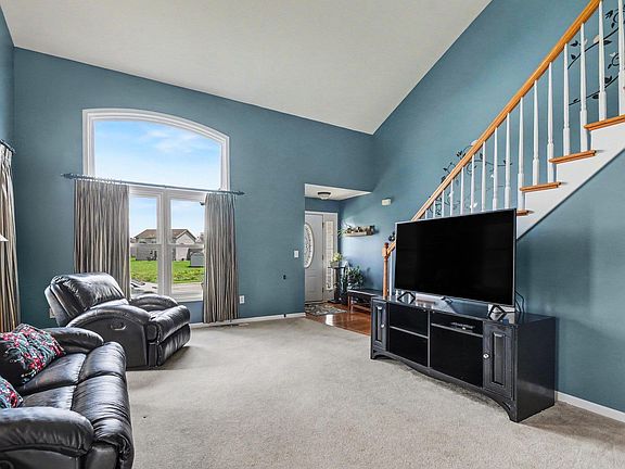 2nd image of 53167 Meadowgrass Ln