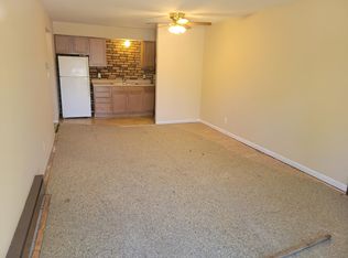 1700 Walnut St #4, Saint Charles, IL 60174