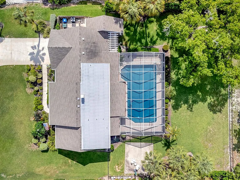 3173 Espanola Dr — Photo 61