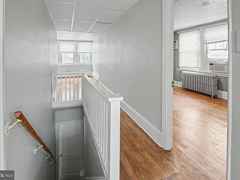 59 N Schuylkill Ave W — Photo 5