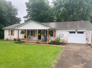 121 Perry St, Mayfield, KY 42066