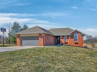 422 Fieldstone Road, Clever, MO 65631