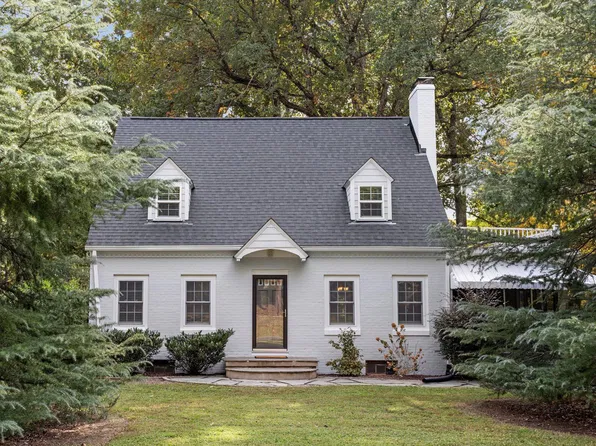 1305 Saint Marys Rd, Hillsborough, NC 27278