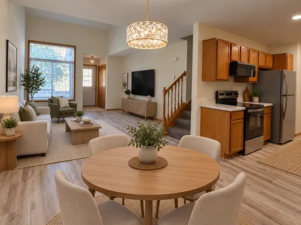 617 Grandview Way, Hudson, WI 54016