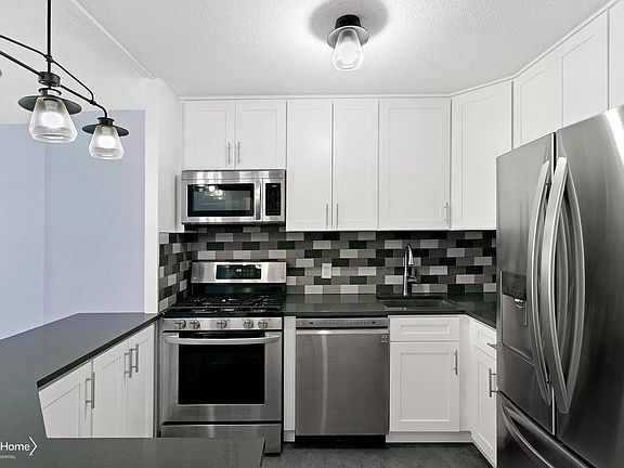 3rd image of 345 E 93rd St APT 28A