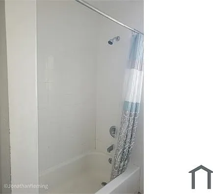 2 bed, $1,950 — Photo 3