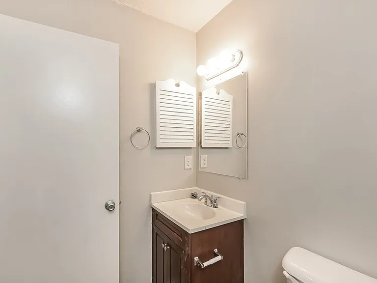 401 Sherwood Oaks Rd — Photo 15