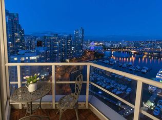 1201 Marinaside Cres #1105A, Vancouver, BC V6Z2V2