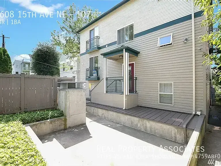 5608 15th Ave NE — Photo 18