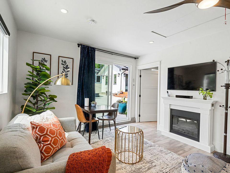 Comfy and convenient kick back on the couch, get work done at the table, or stream your favorite shows by the fireplace. Perfect for longer stays with everything you need to feel at home.