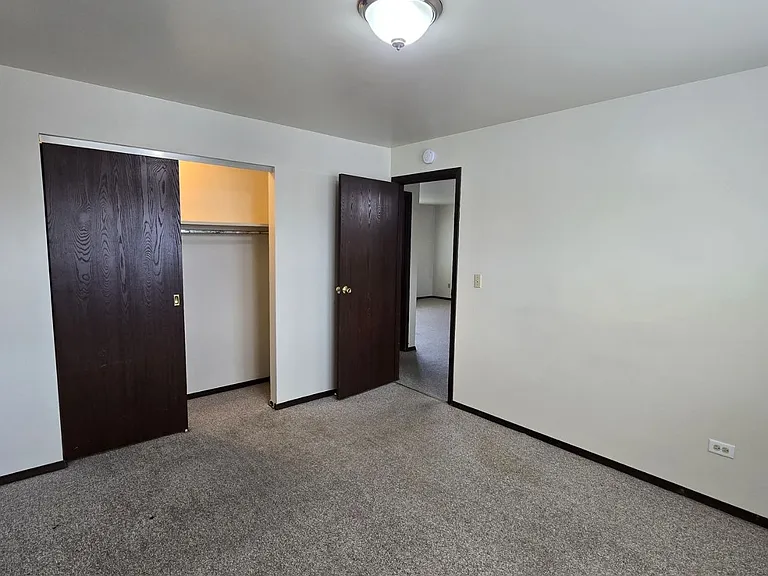 1016 Manchester Ct #3B — Photo 5