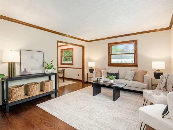 6392 Hilltop Ave, Reynoldsburg, OH 43068