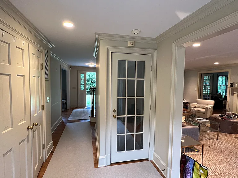 120 Merwins Ln — Photo 44