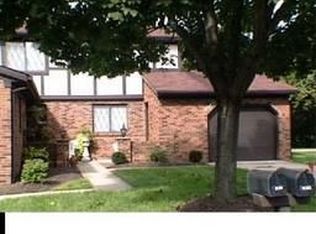 5083 Beckenham Ct, Columbus, OH 43230