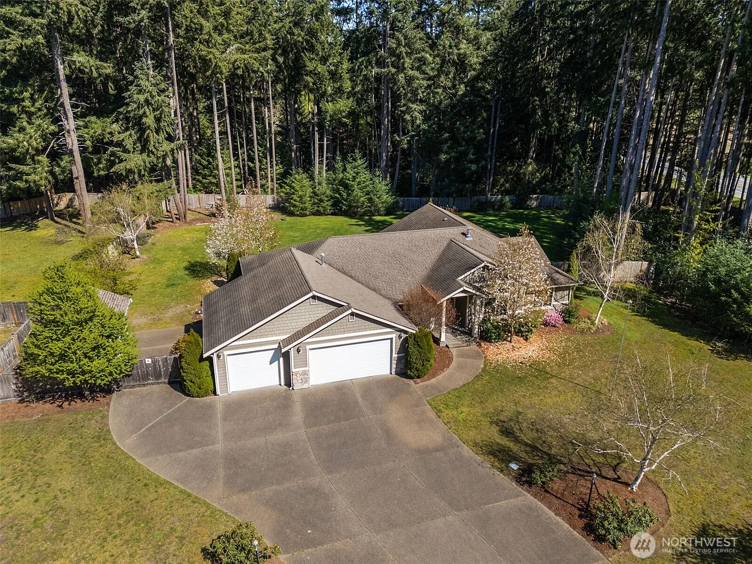 9124 Yelm Highway SE photo 1