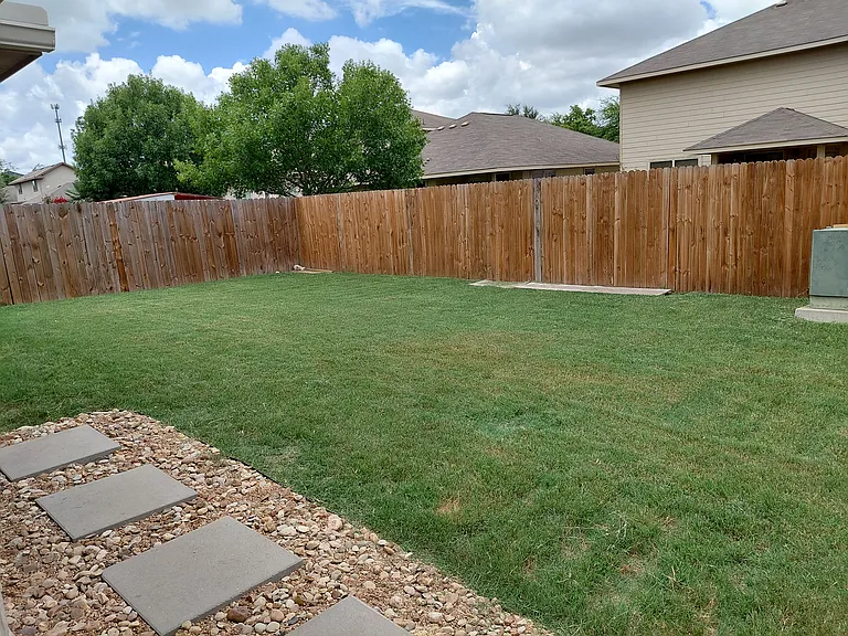 9407 Everton — Photo 2