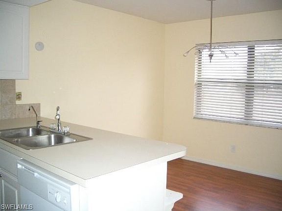 4th image of 3511 Pelican Blvd