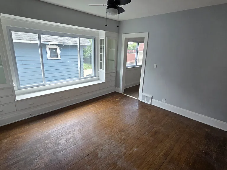 3505 Poe Ave #UP — Photo 4