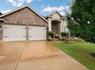 3940 Hunter Peak Rd, Roanoke, TX 76262