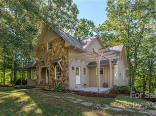 363 Smokey Ridge Loop, Waynesville, NC 28786