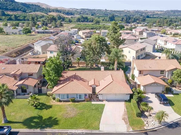 2234 Naples Ave, Mentone, CA 92359