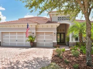8115 Santa Rosa Ct, Sarasota, FL 34243