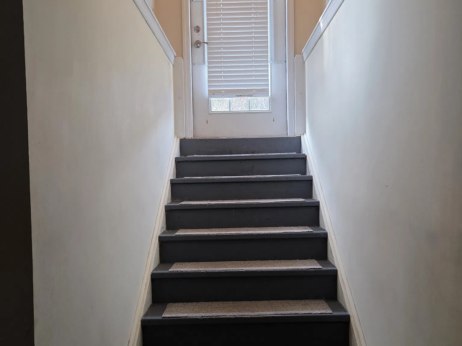 1 bed, 800 sqft, $1,000 — Photo 4