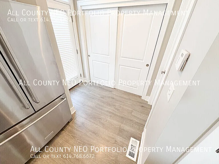 1383 N Grant Ave — Photo 11