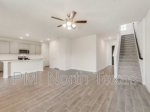 5th image of 717 Amenduni Ln
