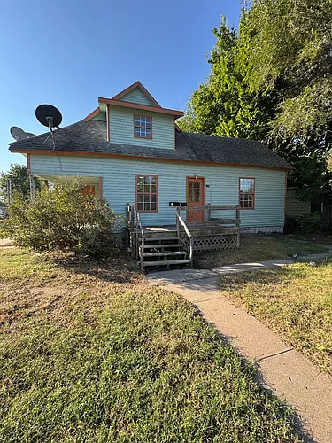 129 E 10th Ave #C Photo 1 129 E 10th Ave #C Photo 1