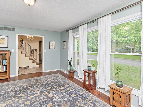 5th image of 4100 Faurot Dr
