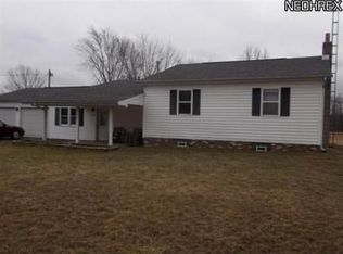 20397 N Benton West Rd, North Benton, OH 44449
