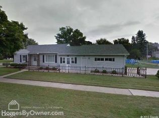 421 McKinley Ave, Beloit, WI 53511