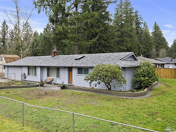 3rd image of 24402 188th Ave SE