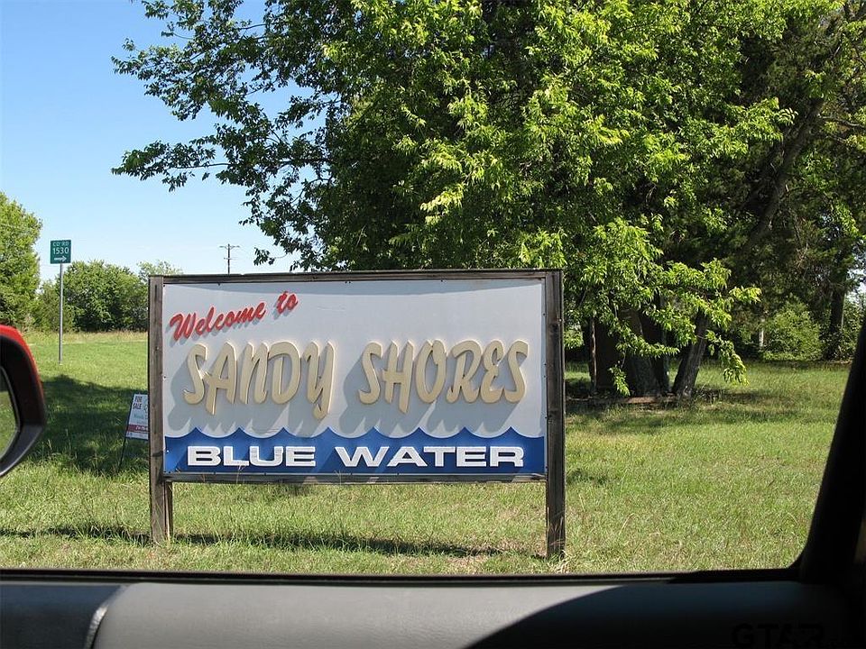 2nd image of 218 Tawakoni Trl