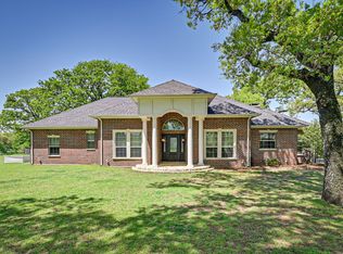 670 Farr Altom Rd, Combine, TX 75159