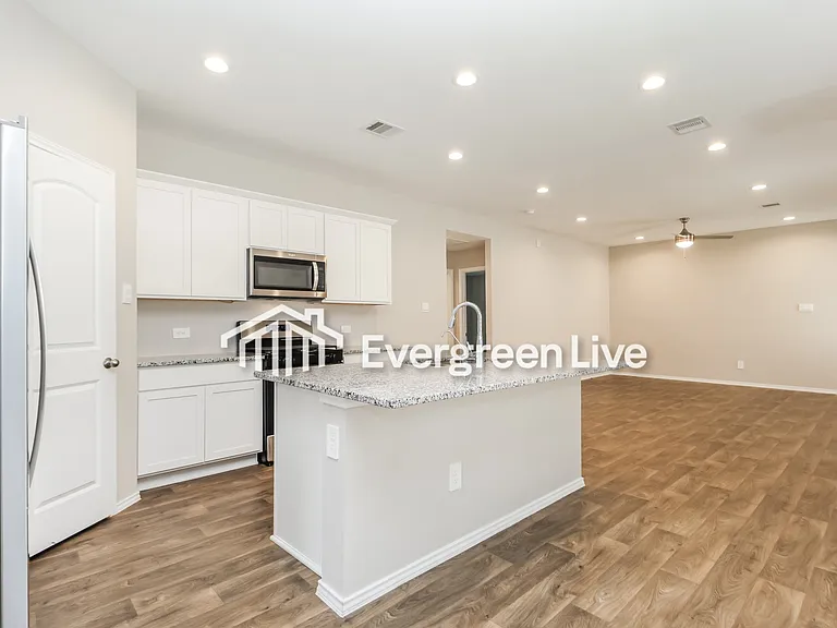 9944 Glen Brook Ln — Photo 7