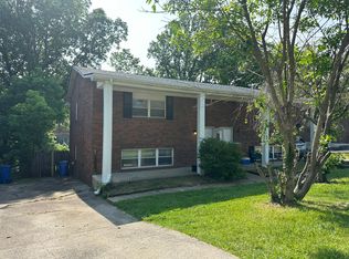 1183 Tatesbrook Dr, Lexington, KY 40517