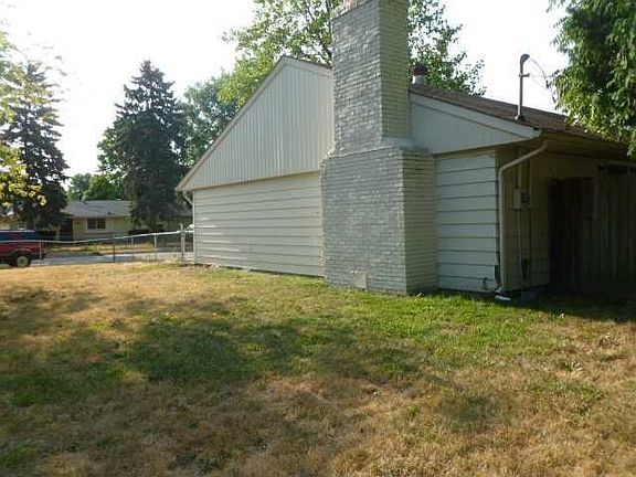 3rd image of 4132 Steinmetz Dr