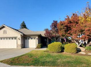 2165 Bedford Ave, Clovis, CA 93611