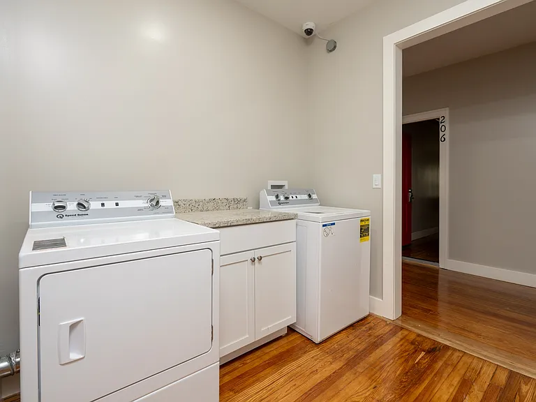 2328 E Douglas Ave — Photo 40