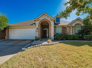 1807 Hidden Brook Dr, Grand Prairie, TX 75050
